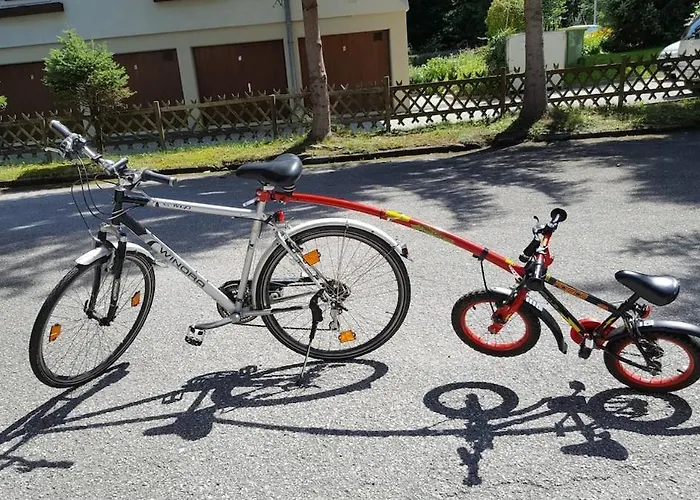 Haus Sonas - With Bedroom & Loft Sleeping Area Lägenhet Zell am See