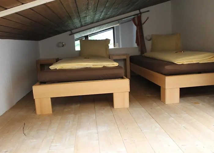 Haus Sonas - With Bedroom & Loft Sleeping Area Appartamento *